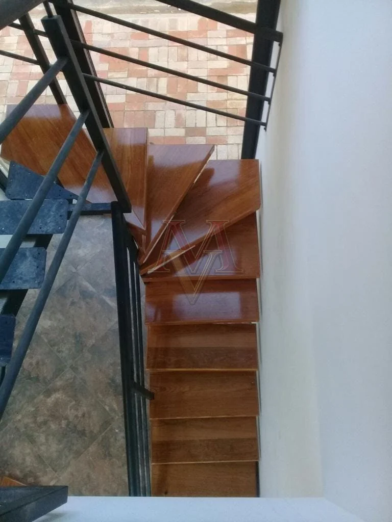 Escaleras - imagen 1