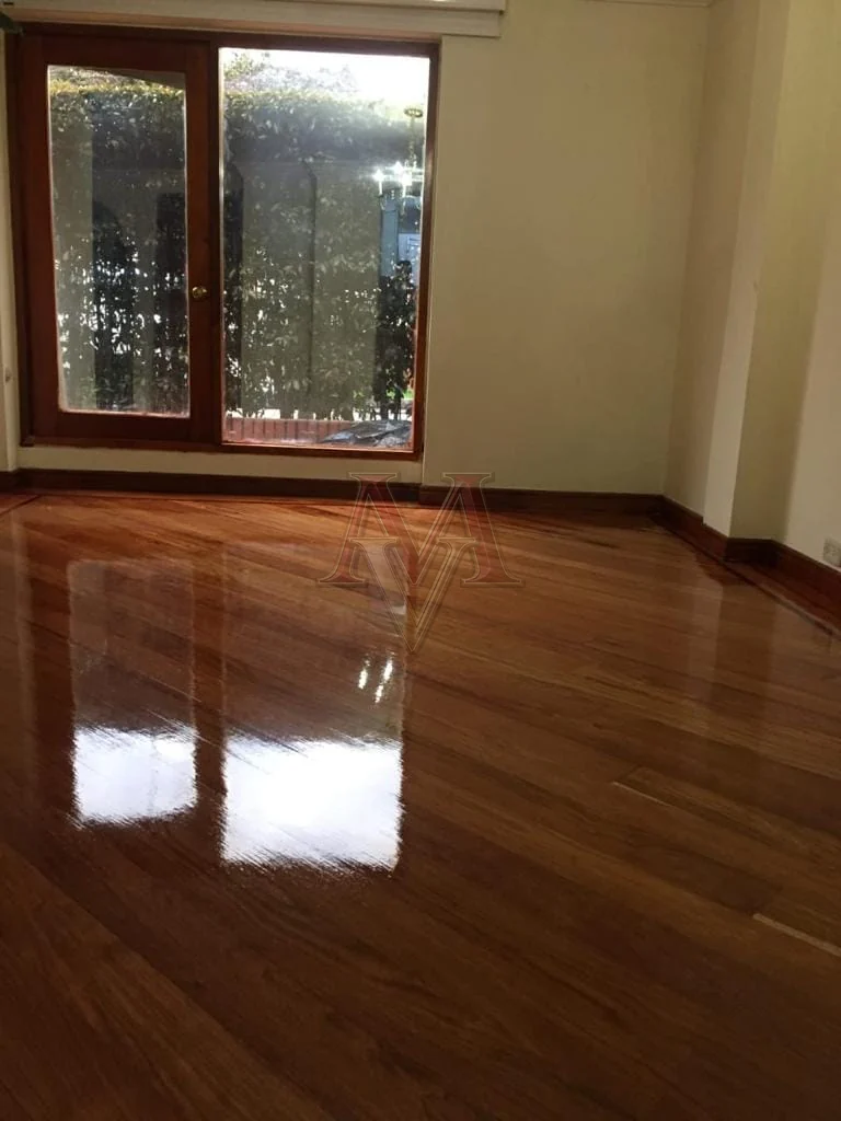 Pisos y Deck - imagen 12